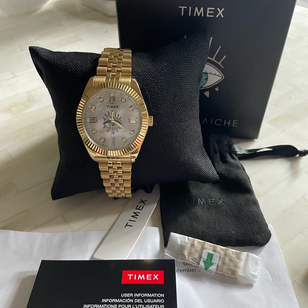 JACQUIE AICHE (JA) X TIMEX Legacy Intuition Watch-Mother of Pearl(lmtd. edition)